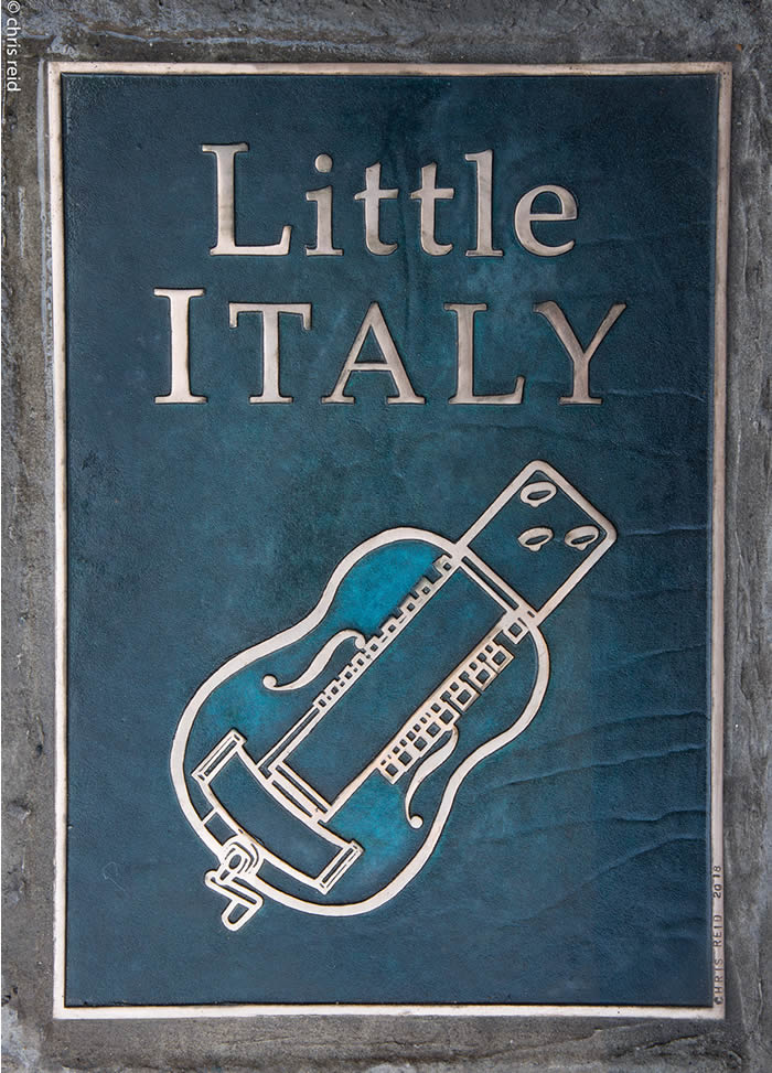 fig.3 The Hurdy Gurdy was a popular musical instrument with Italian street musicians